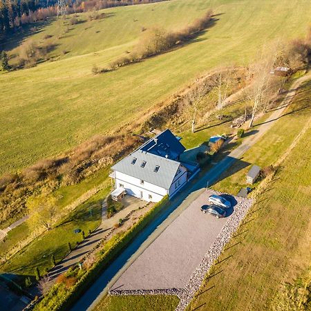 Ferienwohnung Fuchsbau Im Eg Des Ferienhauses Falkenhoehe Oberweißbach المظهر الخارجي الصورة